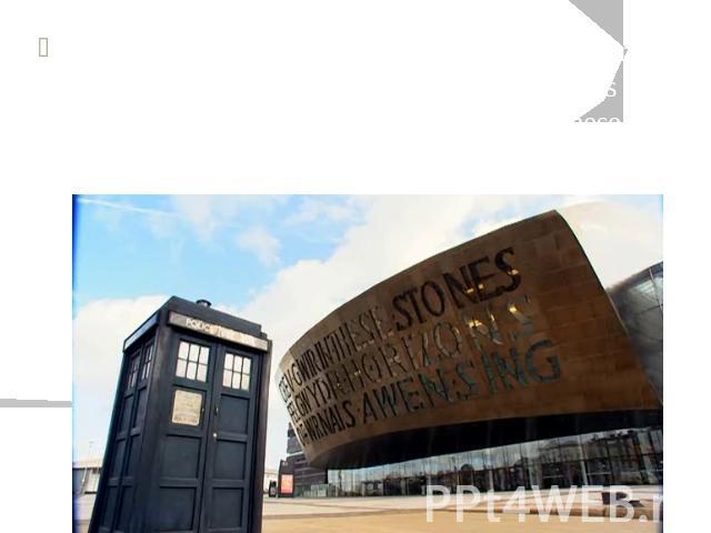 Cardiff is also famous for filming there the most wonderful episodes of Doctor Who Series and Torchwood! It attracts many fans of these TV shows. There are even special roots for them.