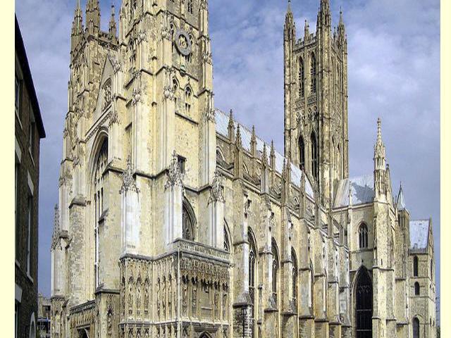 Кентерберийский собор — главный англиканский храм Великобритании. Здесь расположена кафедра архиепископа Кентерберийского.