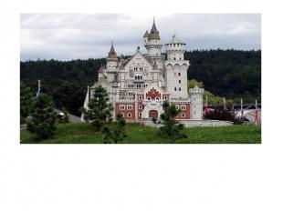 Баварский замок Нойшванштайн